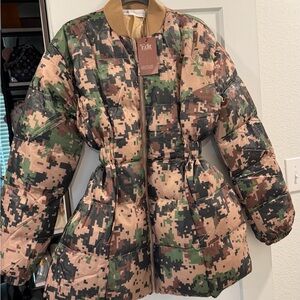 *NEW* Camo Puffer Jacket w/ Cinched Waist